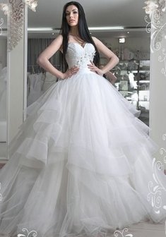 Свадебное платье M48306. С пышной юбкой, длинное со шлейфом.