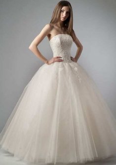 Свадебное платье L48468. С пышной юбкой, длинное без шлейфа.